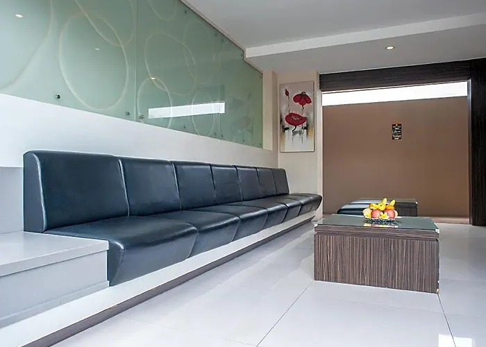 Bali Chaya 3*