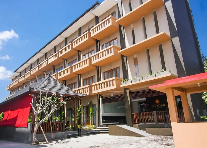 Hotel Bali Chaya 3*
